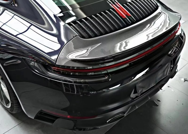 Dry Carbon Fiber Rear Trunk Wing Spoiler for  911 992 Carrera 4 S 4S Targa 4S 2D 2019-2022